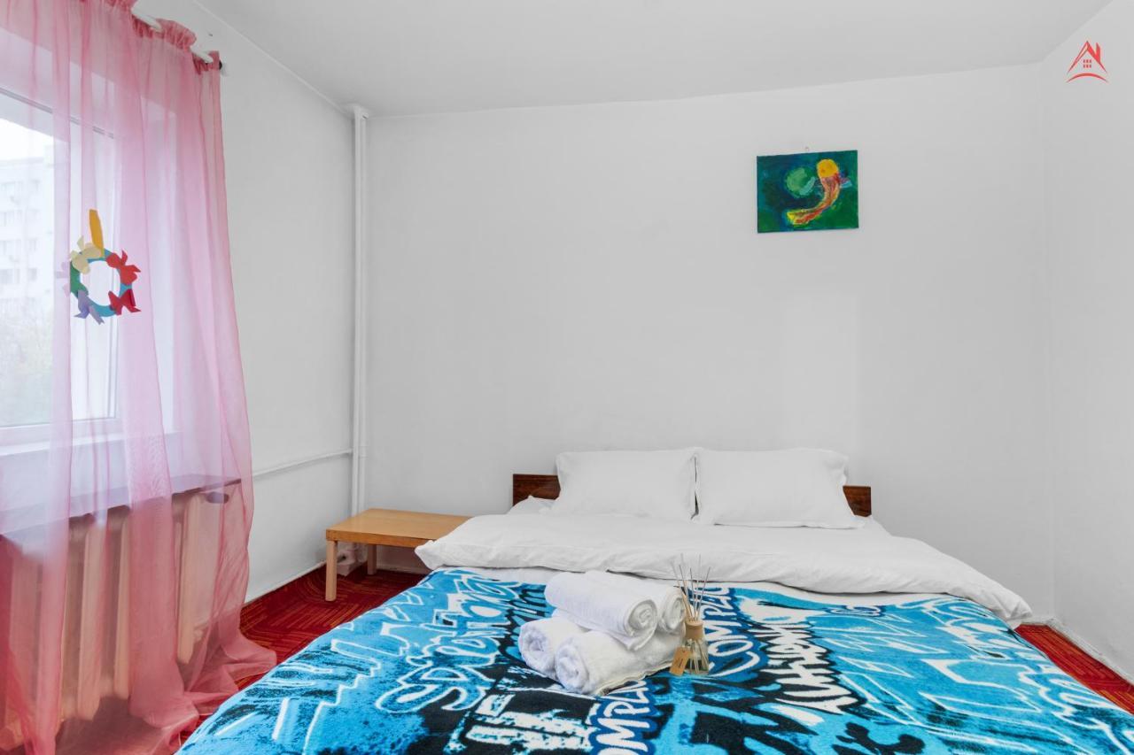 Dristor Large And Cozy Apartment Bucharest Exterior photo