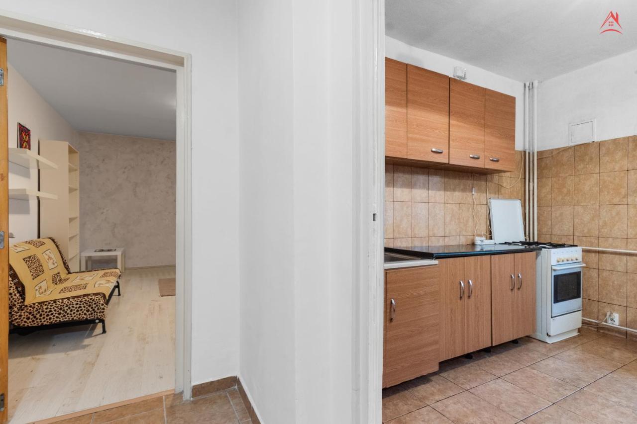 Dristor Large And Cozy Apartment Bucharest Exterior photo